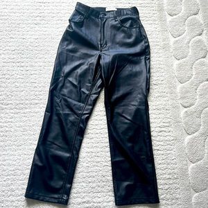 Abercrombie & Fitch 90’s Straight Ultra High Rise Size 27